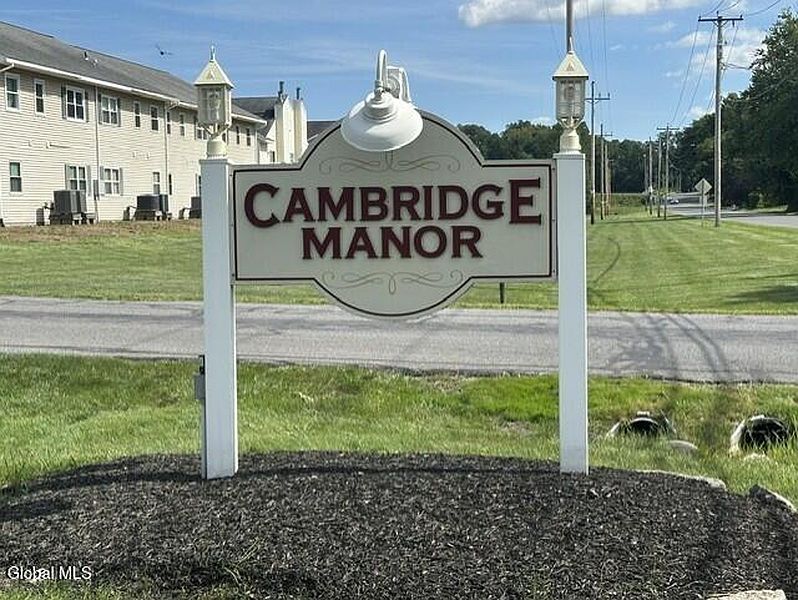 2nd image of 1106 Cambridge Manor Drive #6