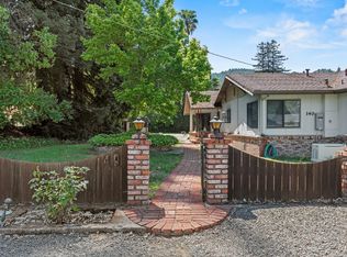 140 Whitmore Ln, Ukiah, CA 95482