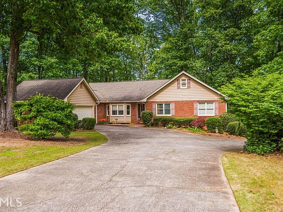 2nd image of 745 Alcovy Way #0