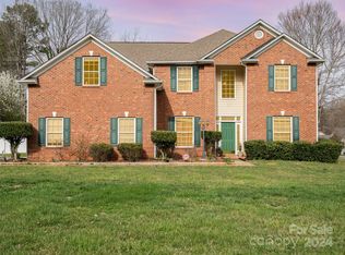 7304 Hannah Alexander Ln, Mint Hill, NC 28227