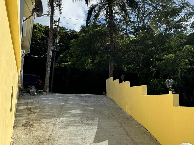 2CAA One Caret Bay — Photo 15