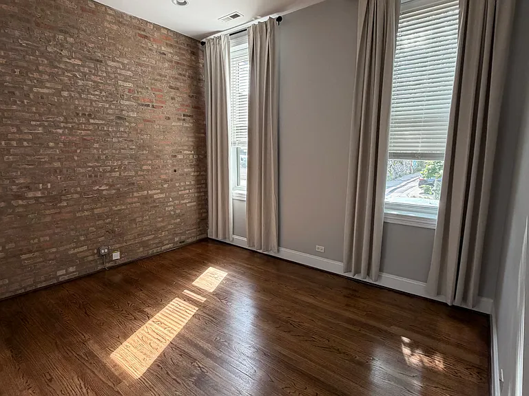 1378 N Wolcott Ave #1A — Photo 18