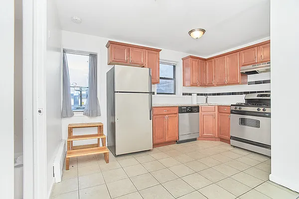Rented by Living New York | media 1