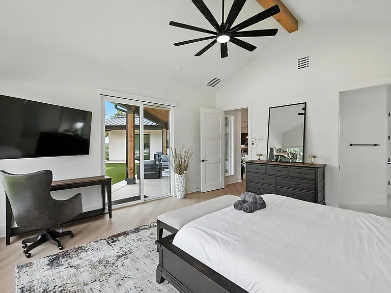 123 Heavens Rd — Photo 25