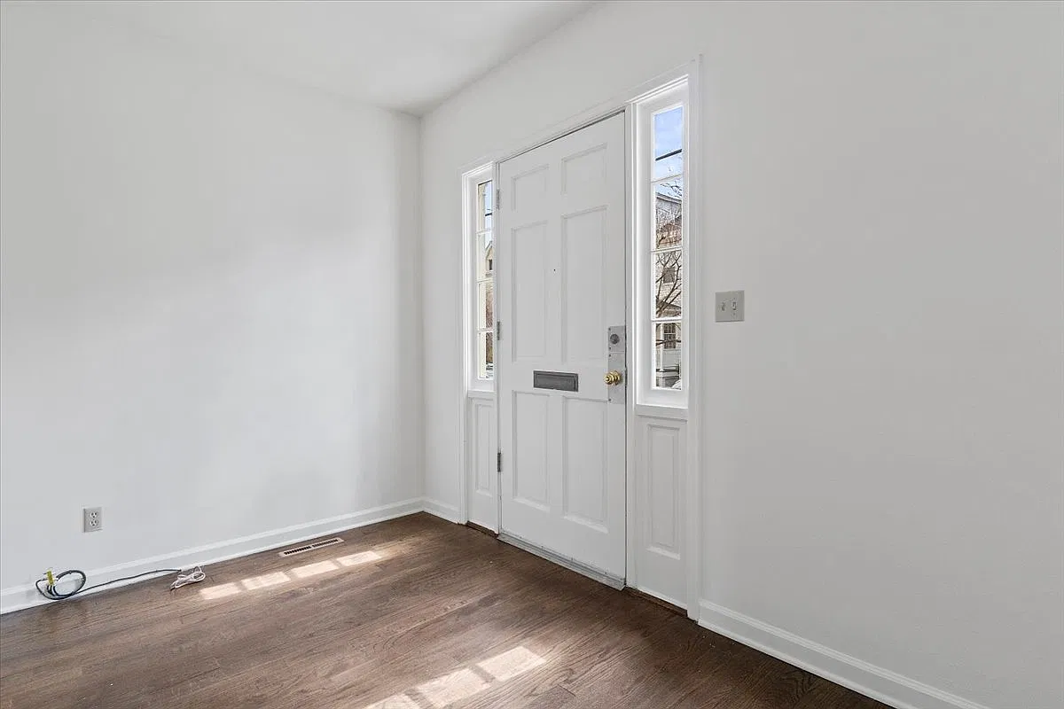 2 bed, $2,600 — Photo 3