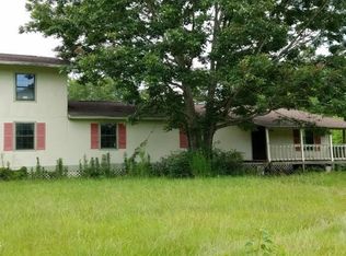 142 Ruston Rd, Carriere, MS 39426