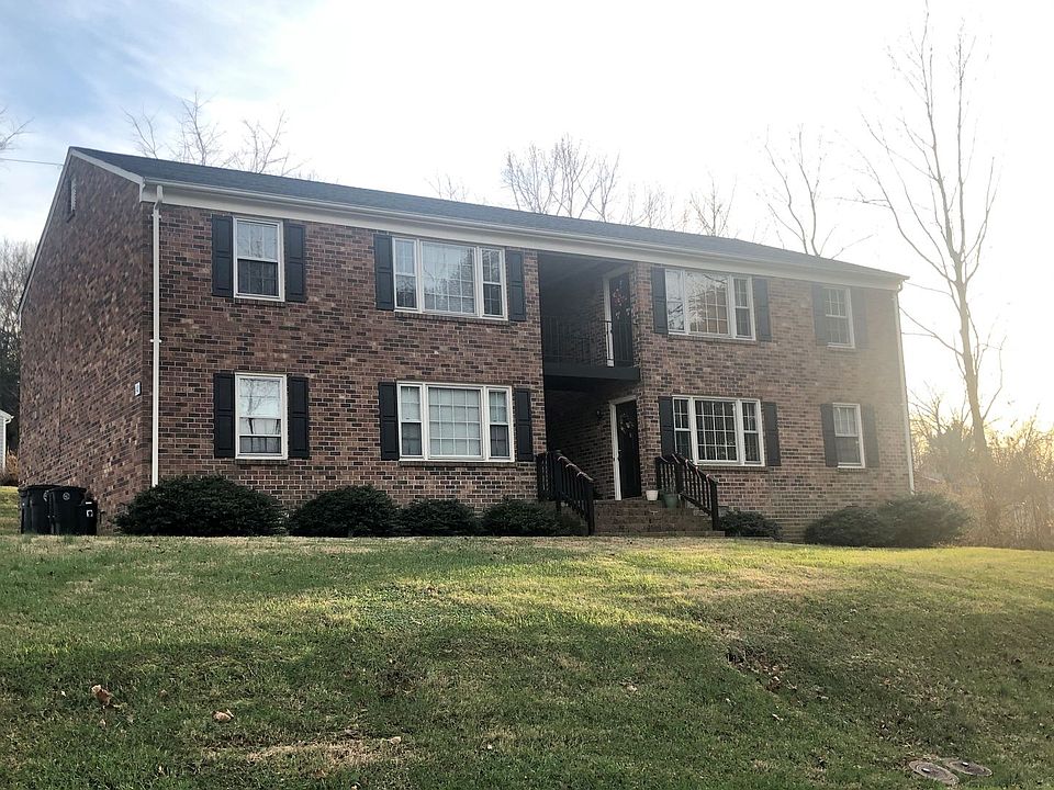 1st image of 1401 Tenbury Dr #D