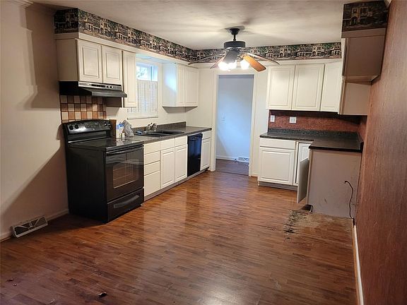 3rd image of 503 E Howard Ave