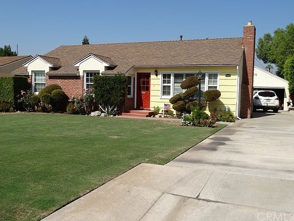 3rd image of 8609 Calmosa Ave