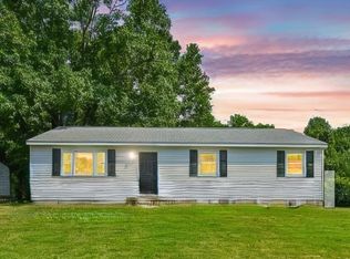 3700 Ivystone Ct, Hopewell, VA 23860