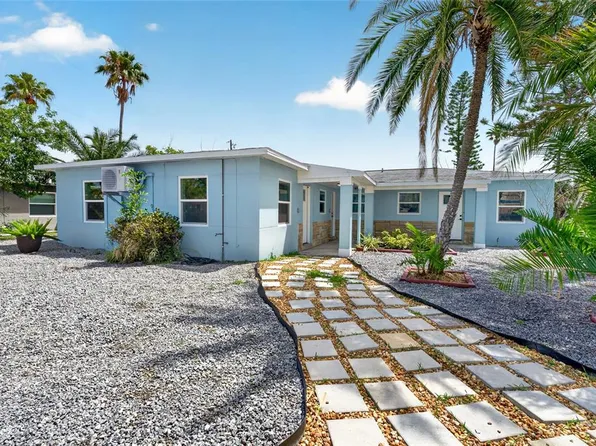 14013 Marguerite Dr, Madeira Beach, FL 33708