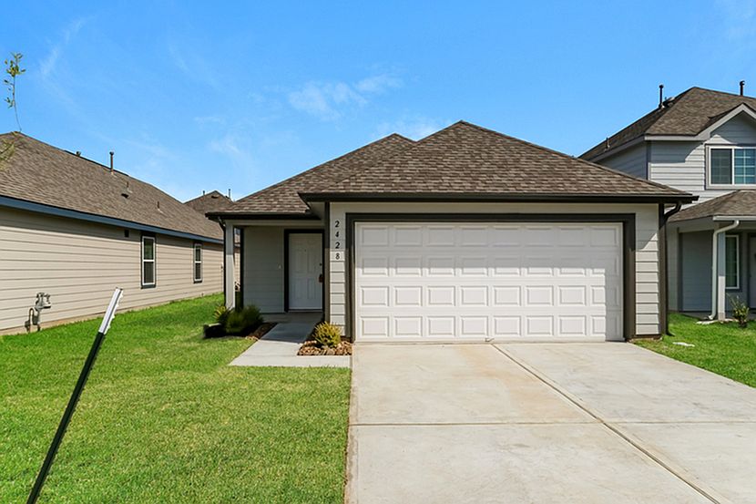 1st image of 2428 Bull Trout Dr