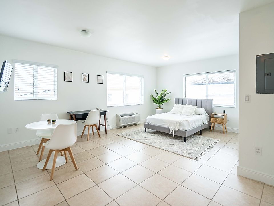 1st image of 6971 Carlyle Ave #204