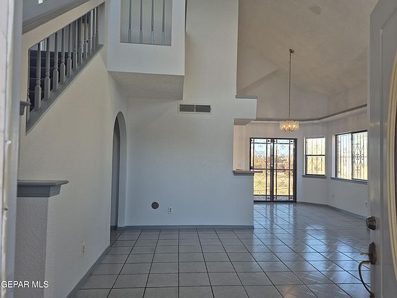 5th image of 12143 Noel Espinoza Cir