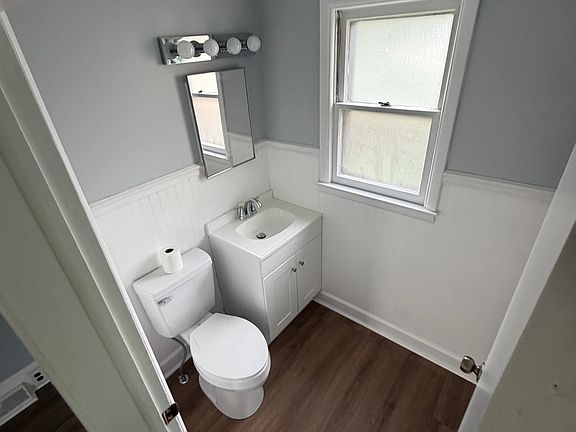 4th image of 508 W 3rd St #1