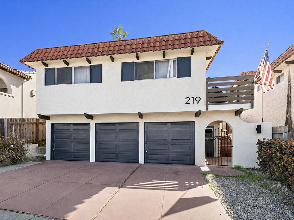 1st image of 219 Avenida Santa Barbara
