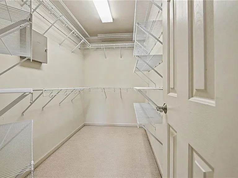 4026 Palisades Main NW — Photo 17