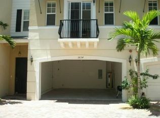 3634 NW 5th Ter, Boca Raton, FL 33431