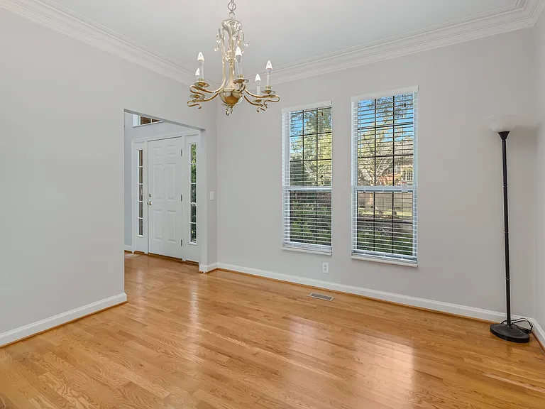 413 Madia Vale Dr — Photo 38