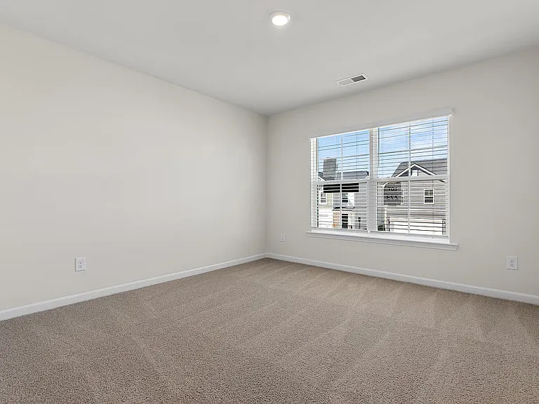 552 Corkscrew Ln — Photo 29
