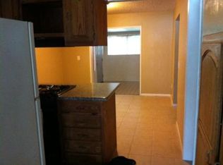 1118 E 219th St, Carson, CA 90745