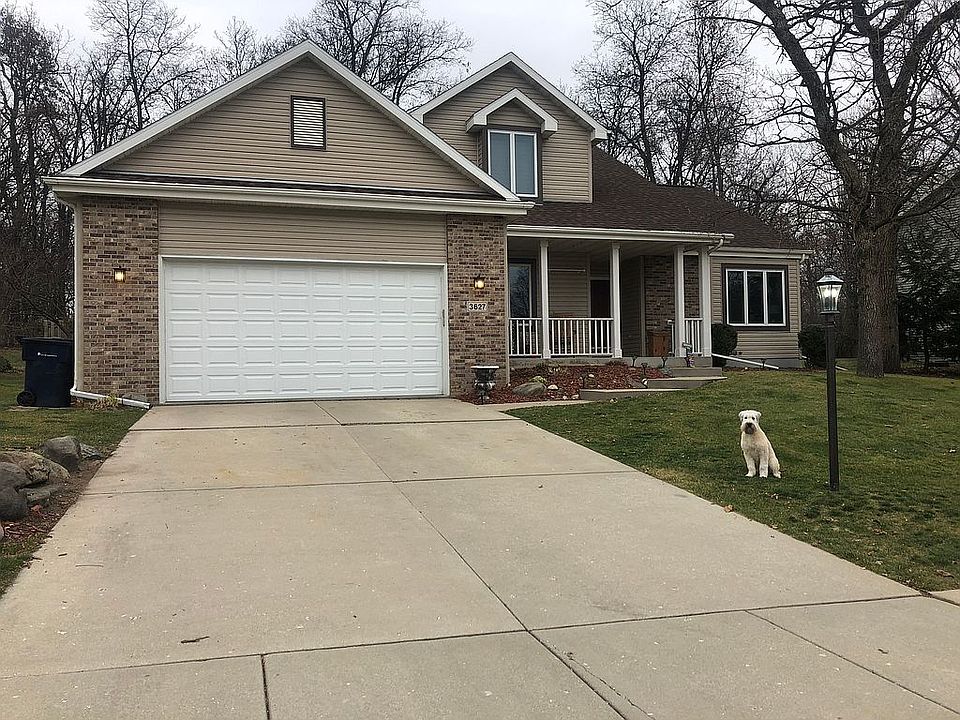 1st image of 3627 Briar Crest Dr