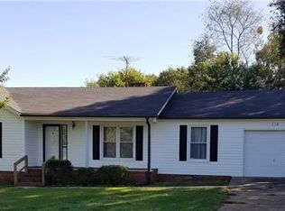 116 Pineview Ct, Statesville, NC 28625