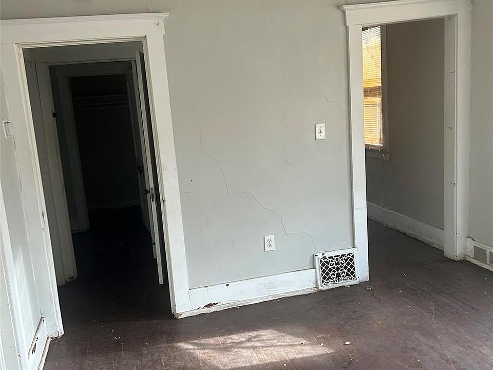 169 Avalon St, photo 21
