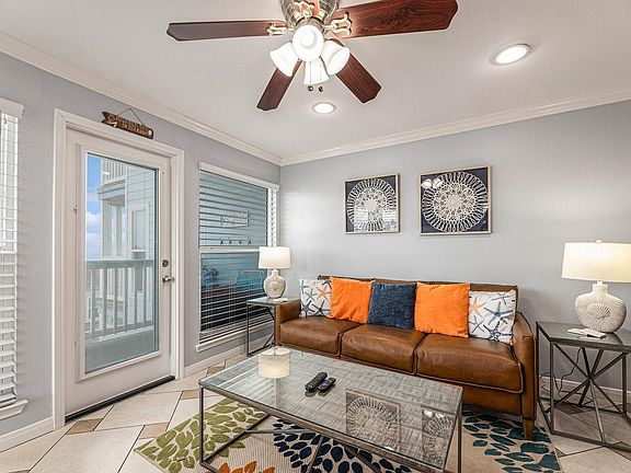 5th image of 10811 Termini San Luis Pass Rd #2223