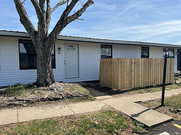 2nd image of 40 Hampshire Dr #40A