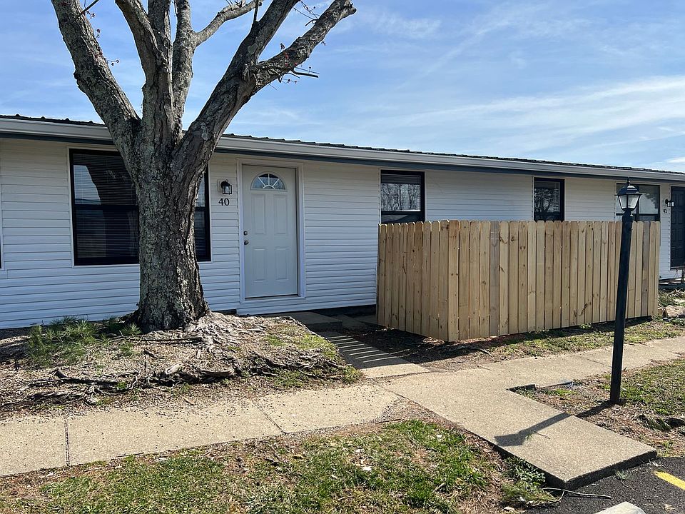 1st image of 40 Hampshire Dr #40A