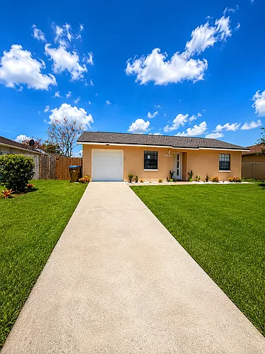 348 Cornwallis Ct Photo 1