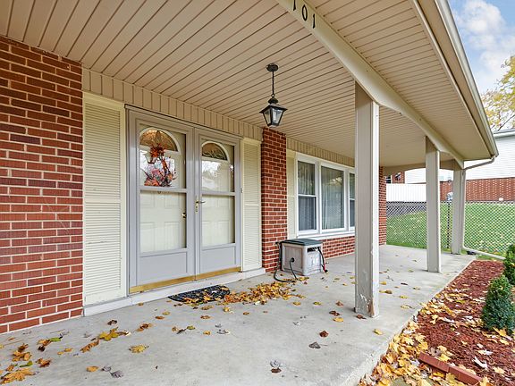 2nd image of 9101 Shady Dr