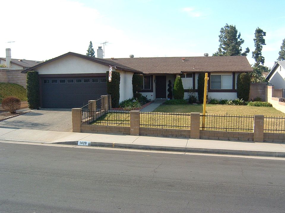 1st image of 1429 Delamere Dr