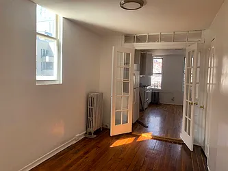 Rented by Space Link Realty