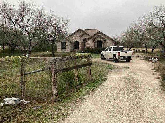 2nd image of 208 County Road 3523