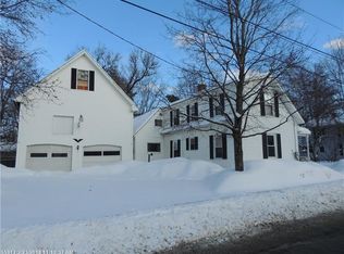 8 Pine St, Skowhegan, ME 04976