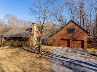 124 Elmdale Rd, Canterbury, CT 06331