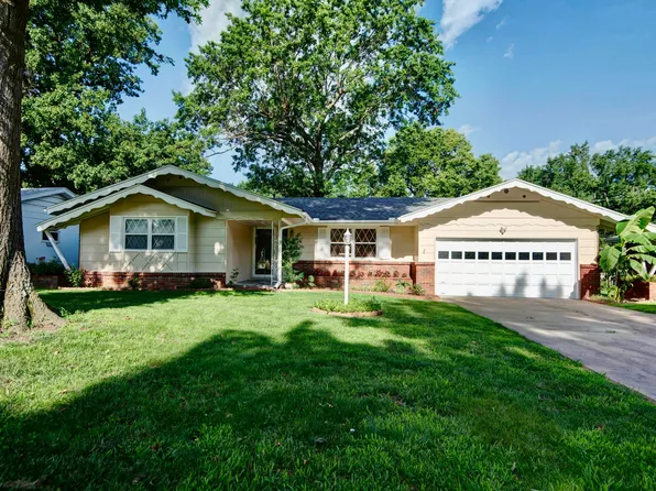 2303 S Barcliff Avenue, Springfield, MO 65804