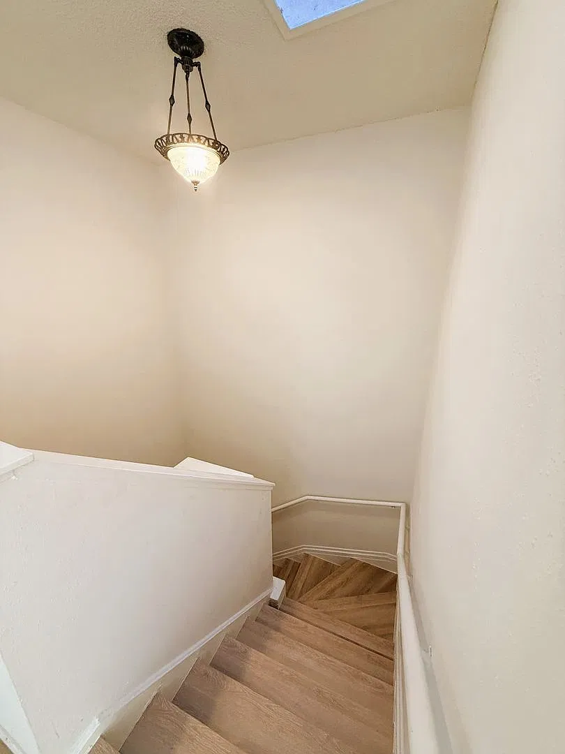 901 Fell St Unit 7 - Image 5