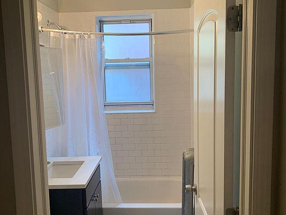 2nd floor main bathroom.