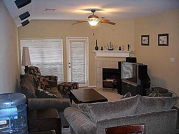 5th image of 1237 Denise Ct