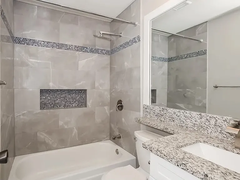 158 Silverthorne Trl #1 — Photo 8
