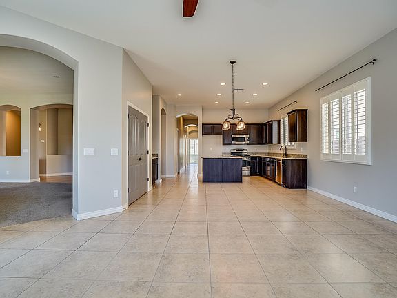 5th image of 2177 E Indian Wells Dr