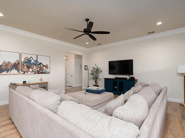 358 Blue Lake Dr — Photo 14