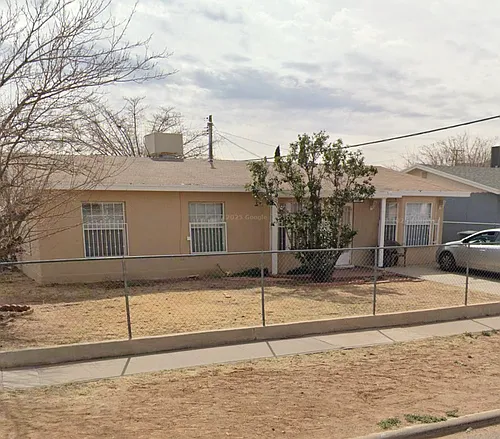 5008 Pikes Peak Dr Photo 1