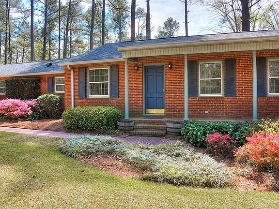 2nd image of 1010 Ponderosa Dr