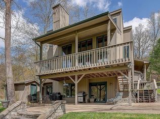 11881 W Grandview Dr, Columbus, IN 47201