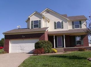 2019 Manning Pl, La Grange, KY 40031