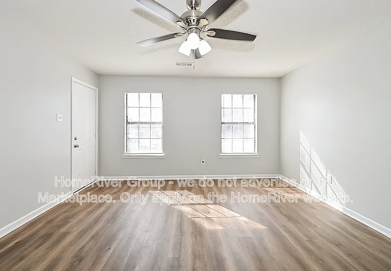 3120 Edenshire Ln — Photo 8
